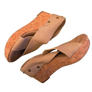 Merona wedge shoes, size 7 1/2, cream/light beige color with little glitter.